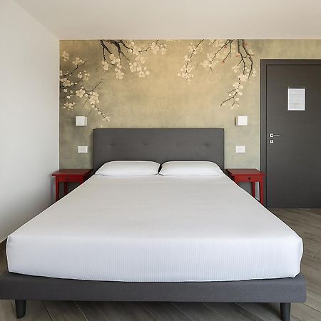 ホテル Relais Al Porto ペスキエーラ・デル・ガルダ エクステリア 写真