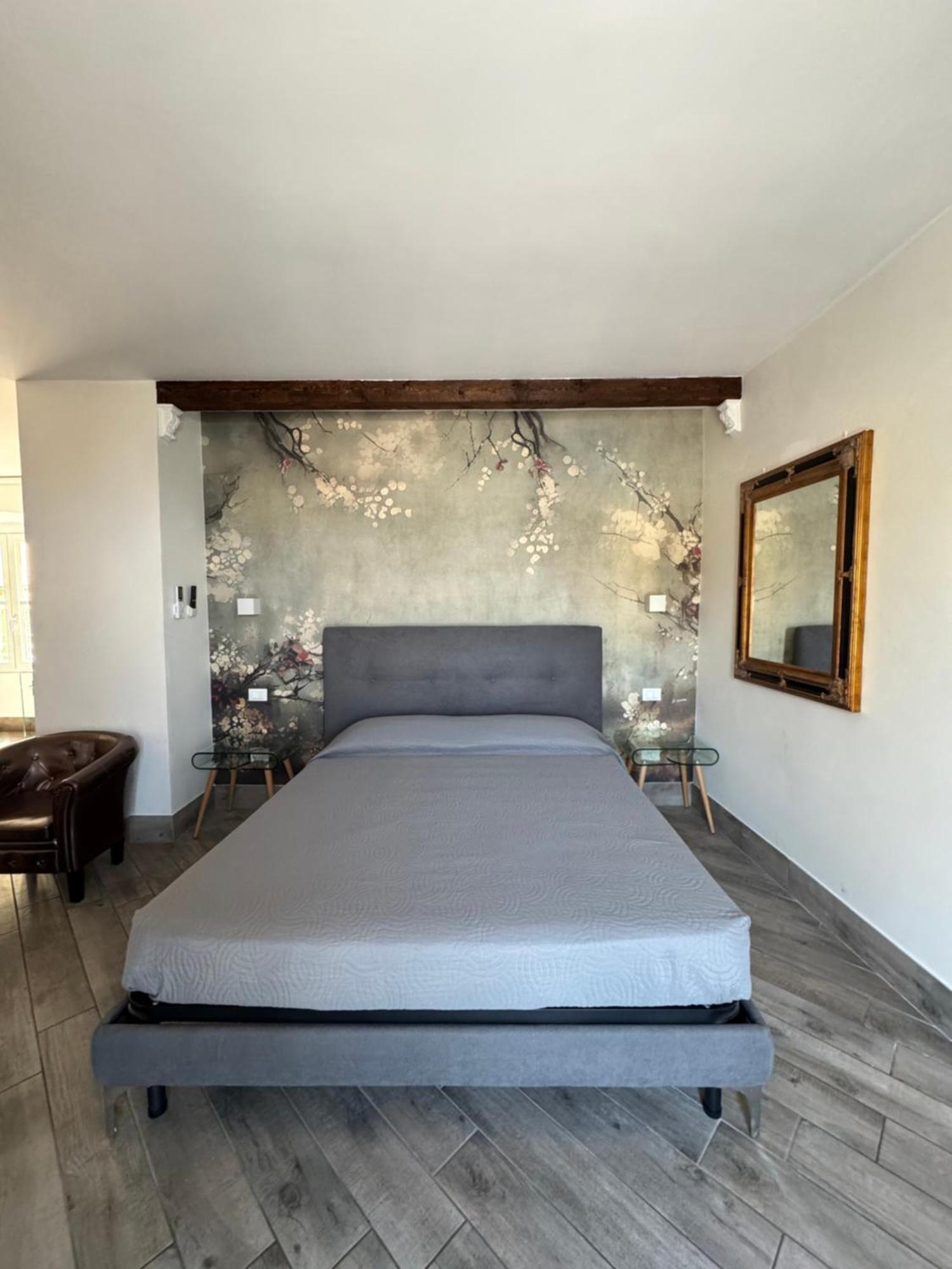 ホテル Relais Al Porto ペスキエーラ・デル・ガルダ エクステリア 写真