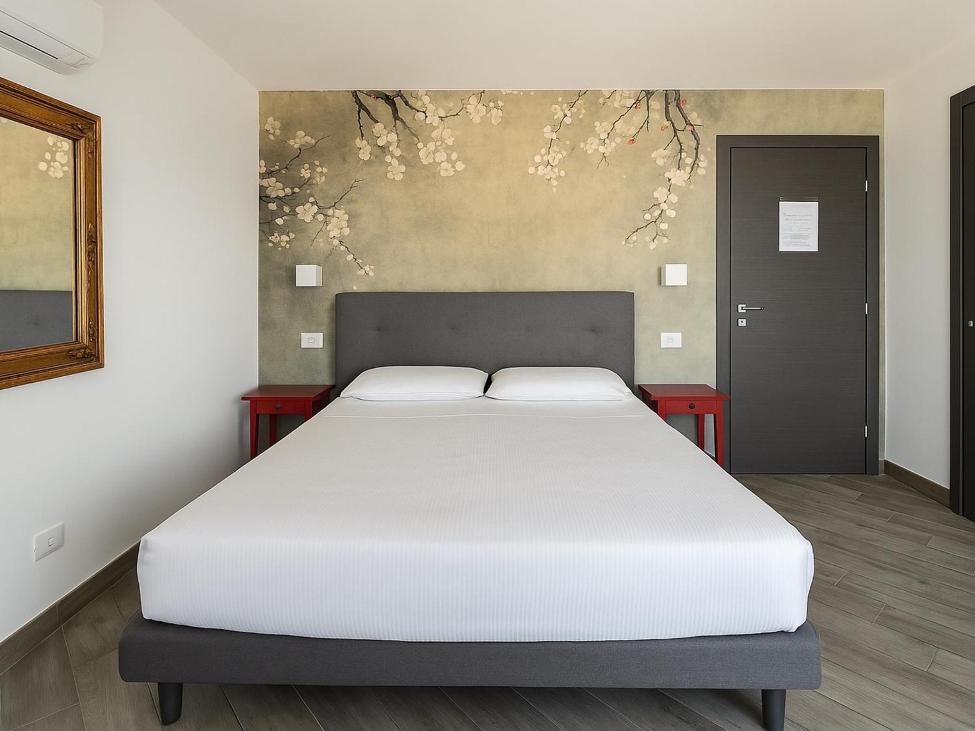 ホテル Relais Al Porto ペスキエーラ・デル・ガルダ エクステリア 写真